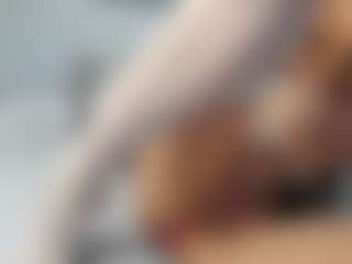 Live cam show with beckyspearss - Mature MILF on livesuperchat.net