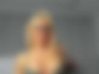Live cam show with beckyspearss - Foot Fetish Blonde Hair on slutload