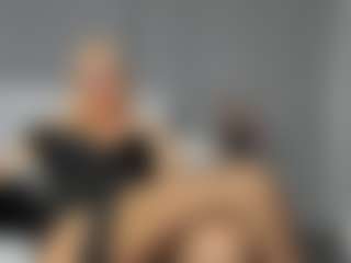 Live cam show with beckyspearss - Mature on Camsoda