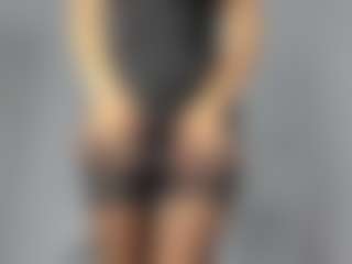 Live cam show with beckyspearss - Brown Eyes Mature on camwithhim.com