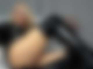 Live cam show with beckyspearss - Blonde Hair MILF on iamadamtest123.com