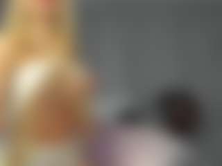 beckyspearss MILF webcam performer live streaming