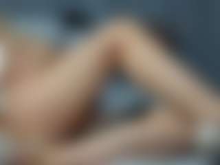 Live cam show with beckyspearss - Blonde Hair MILF on Cam Slut