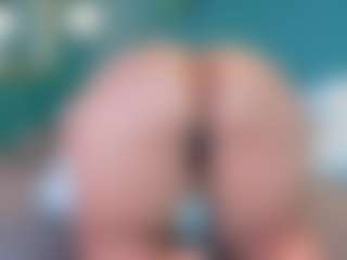 Live cam show with Cataleya - Squirt on Dare Cams