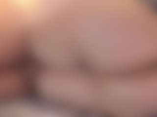 Live cam show with Cataleya - Brown Hair on SmokeAndPoke