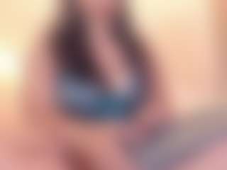 Live cam show with Cataleya - Full Nudity on milfzrlive.com