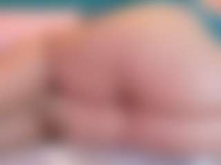 Live cam show with Cataleya - Striptease on madthumbs