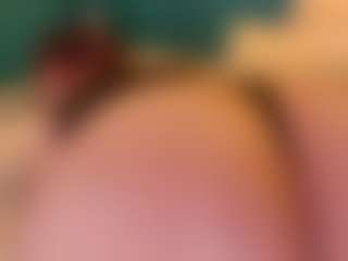 Live cam show with Cataleya - Brown Eyes on Camsoda Late Night