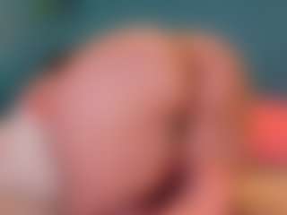 Live cam show with Cataleya - Shaved Pussy on slutload