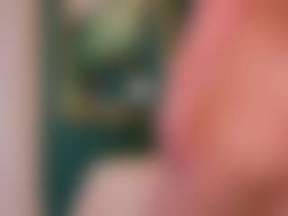 Live cam show with Cataleya - Dildo on Mixed Magazine Live