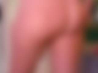 Cataleya MILF webcam performer live streaming