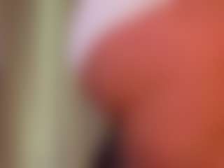 Cataleya MILF webcam performer live streaming