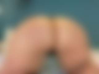 Live cam show with Cataleya - Brown Hair on liverealitysex.com