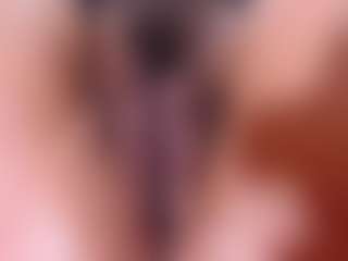 dayanna-23's Live Sex Cam Show