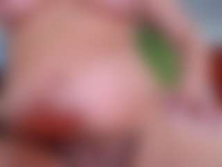 dayanna-23's Live Sex Cam Show