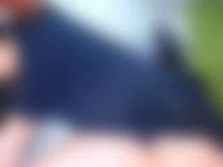 dayanna-23's Live Sex Cam Show
