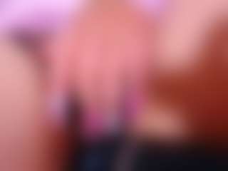 Live cam show with dayanna-23 - Gagging on Camsoda