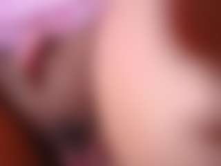 Live cam show with dayanna-23 - Bedroom Curvy on fapnchat