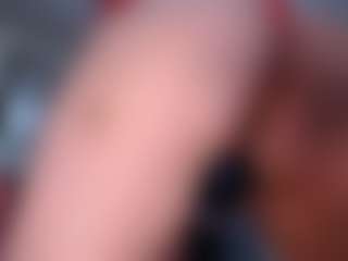Live cam show with dayanna-23 - Hairy Pussy on Milfs Live