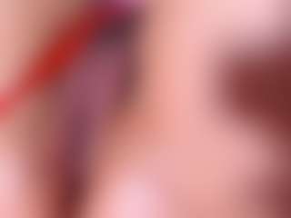 Live cam show with dayanna-23 - Gagging on Chatstar