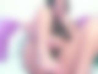 Live cam show with MiaWeiss - Skinny on galaxygirlnitro.com