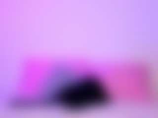 veronica185's Live Sex Cam Show