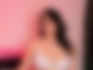 Live cam show with veronica185 - Body Massage on chickslive.net