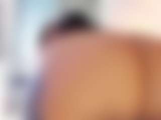 Live cam show with Lucci Porter - Dirty Talk on AdultVida.com