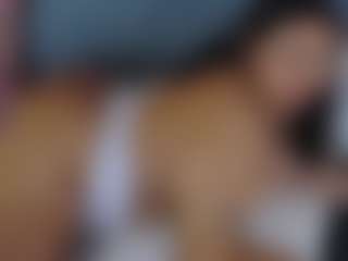 Live cam show with Lucci Porter - Deepthroat on Camsoda