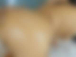 Live cam show with Lucci Porter - Spank on camwithhim.com