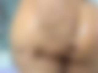 Luccia Porter's Live Sex Cam Show