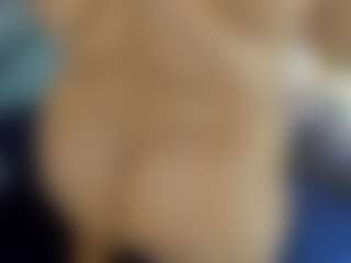 Live cam show with Luccia Porter - Deepthroat on Camiplay Live