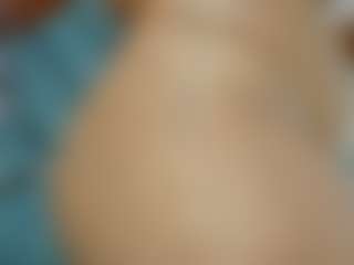 Live cam show with Luccia Porter - Sexy on Dolls Live