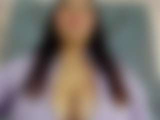 Live cam show with Luccia Porter - Ride Torso on Milfs Live