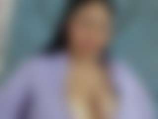 Live cam show with Luccia Porter - Full Nudity on Strip Flash - Live Sex Shows