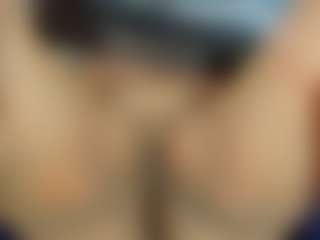 Live cam show with Luccia Porter - Oil on Strip Flash - Live Sex Shows