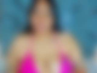Live cam show with Luccia Porter - Drinking on Camming Site
