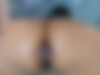 Luccia Porter's Live Sex Cam Show