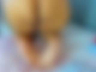 Live cam show with Luccia Porter - Ass Bouncing on Camsoda