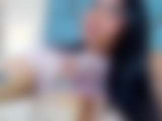 Live cam show with Luccia Porter - Fingers on Pornisteam.com