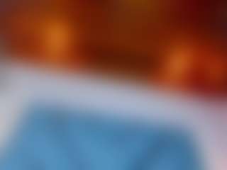 Luccia Porter's Live Sex Cam Show