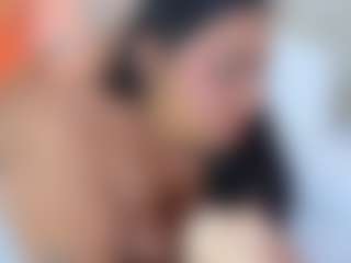 Live cam show with Luccia Porter - Drinking on Sweet Sext