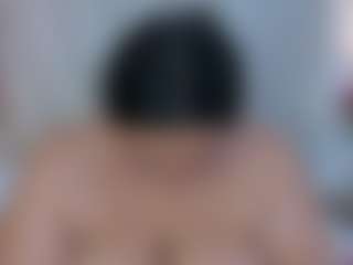 Live cam show with Luccia Porter - Ass Bouncing on Big Tits