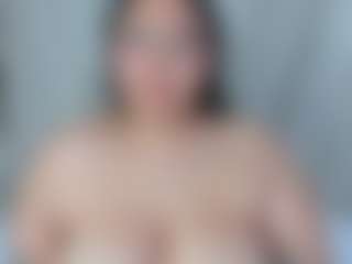 Live cam show with Luccia Porter - Deepthroat on Nude Live Now