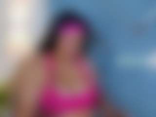 Live cam show with Luccia Porter - Ass Bouncing on Camsoda