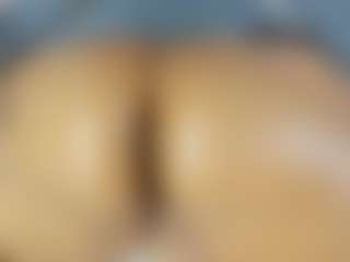 Luccia Porter's Live Sex Cam Show