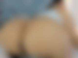 Luccia Porter's Live Sex Cam Show