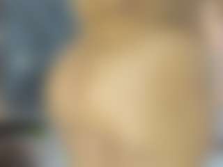 Luccia Porter's Live Sex Cam Show