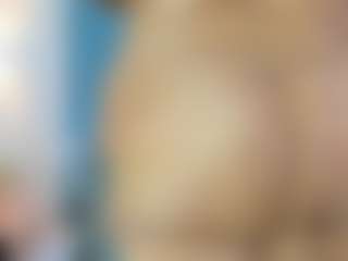 Luccia Porter's Live Sex Cam Show