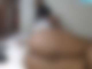 queenloovee's Live Sex Cam Show